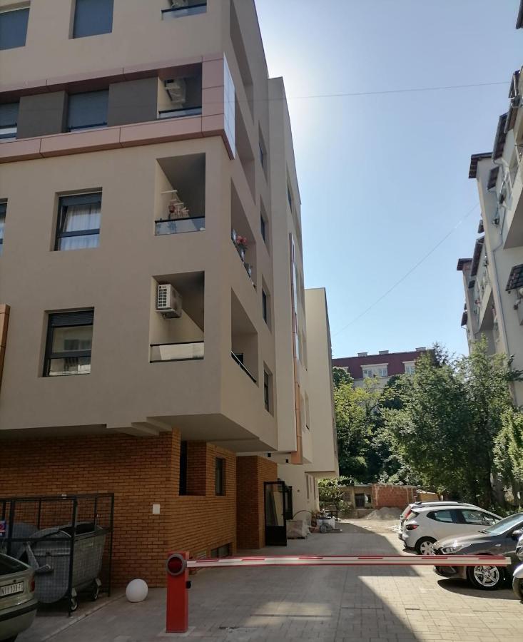 Apartman Ana Ni Exterior foto